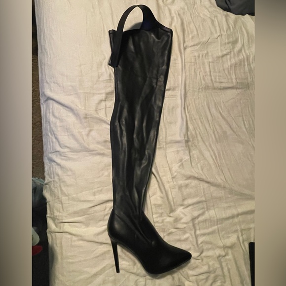Azalea Wang Black Thigh High Boots. Size 9 - Picture 1 of 8